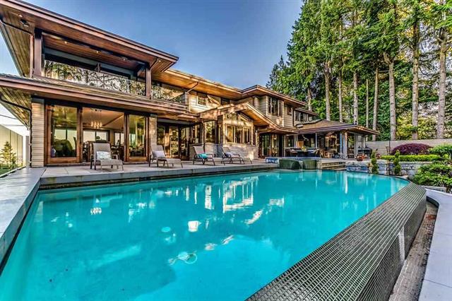915 GROVELAND DRIVE